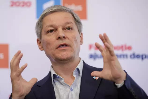 Dacian Cioloș și-a dat demisia din USR, alături de alți patru europarlamentari. Lansează un nou partid