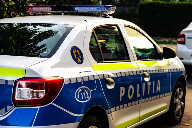 Un polițist din Botoșani a fost găsit împușcat în cap, în mașina personală. A fost deschisă o anchetă