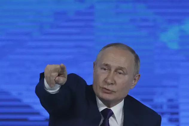 Putin le cere militarilor ucraineni să preia puterea la Kiev: „Nu permiteți neonaziștilor să vă folosească copiii, soțiile și bătrânii ca scut uman”