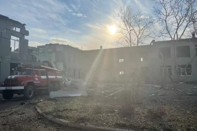 VIDEO | O școală de lângă Nikolaev a fost distrusă în urma unui bombardament al aviației ruse