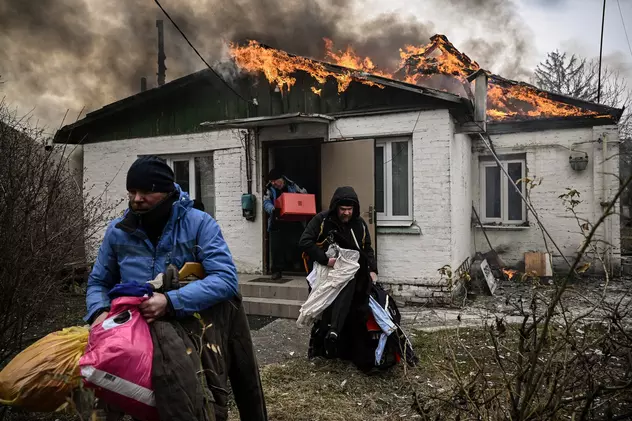 Război în Ucraina, ziua 10 | Rusia anunță că a reluat atacurile. Evacuarea civililor, oprită în urma acuzațiilor că rușii au continuat să tragă