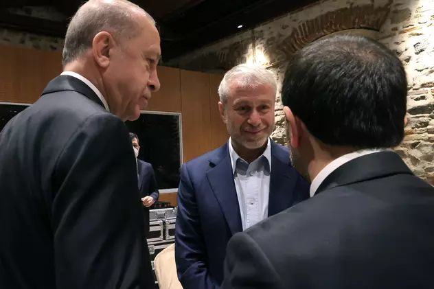 Abramovici, la runda de negocieri Rusia - Ucraina de la Istanbul. Imagini cu miliardarul după informațiile că a fost otrăvit