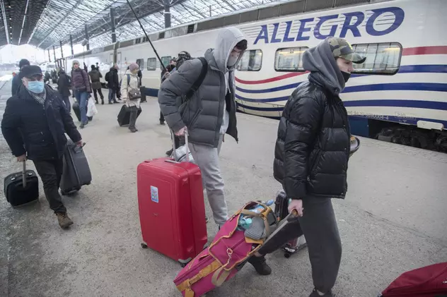 Deconectați de Europa. Trenul cu care rușii fugeau din țară în ultimele săptămâni va fi suspendat de Finlanda