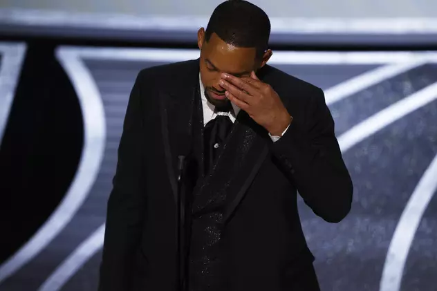După aproape o zi, Will Smith îi cere scuze public și lui Chris Rock pentru palma dată. „Am reacționat emoțional”