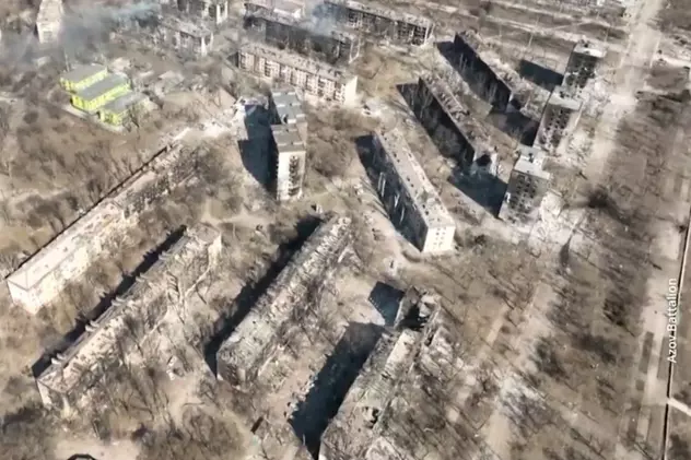Cum arată orașul Mariupol, după o lună de bombadamente ale forțelor ruse. Filmare cu drona
