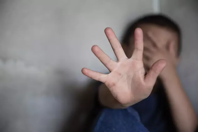 Ce au decis procurorii în cazul unui tânăr acuzat că a agresat sexual un copil de 15 ani