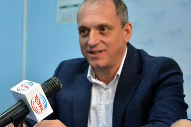 Vicepreședintele CJ Vaslui, zeci de înjurături în 43 de minute, către un jurnalist. „Te iau anticipat la p***”