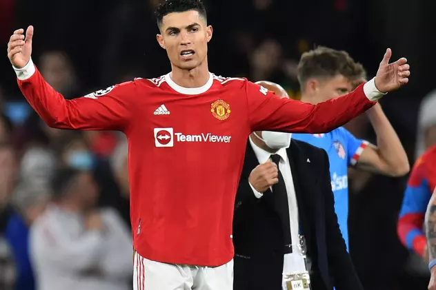 Momentul în care Cristiano Ronaldo sparge telefonul unui copil autist, aflat în tribune, după un meci pierdut de Manchester United