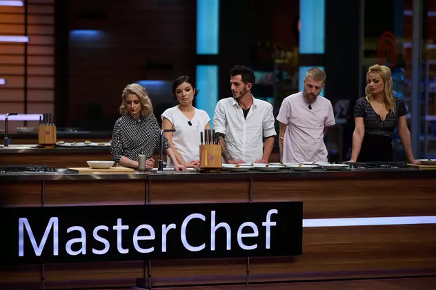Au mai rămas 5 concurenți în bucătăria „MasterChef”. Show-ul se apropie de final. „Ăștia suntem toți”