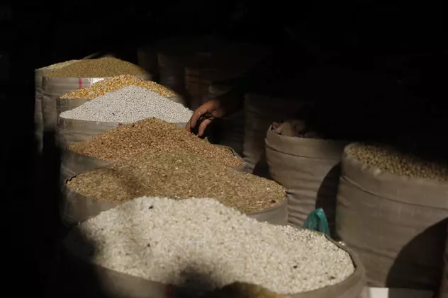 Ucraina acuză Rusia că a furat 400.000 de tone de cereale din zonele ocupate