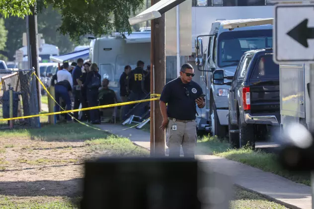 Oficialii din Texas: „Nu există nicio scuză” pentru polițiștii care au întârziat să intre în sala de clasă pentru a-l opri pe atacatorul din San Antonio