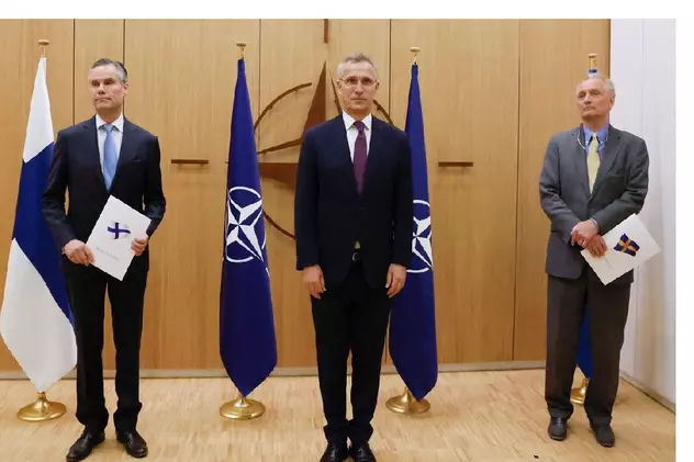 Finlanda și Suedia au depus cererile de aderare la NATO. Jens Stoltenberg: „Este un moment istoric”