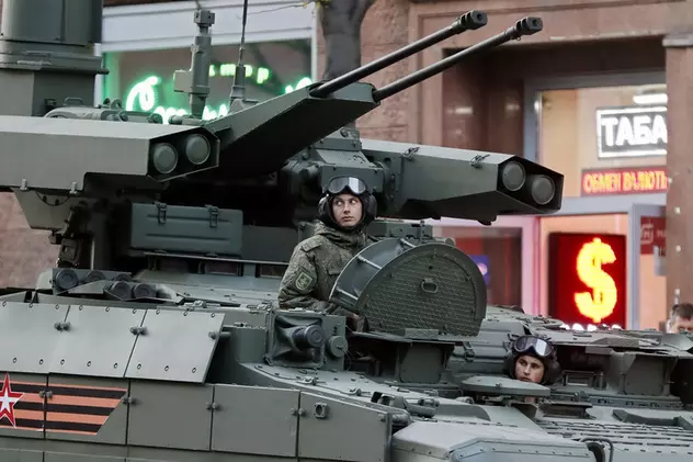 „Mașina ucigașă” Terminator, trimisă pe frontul din Ucraina. „Poate lovi cinci ținte deodată”