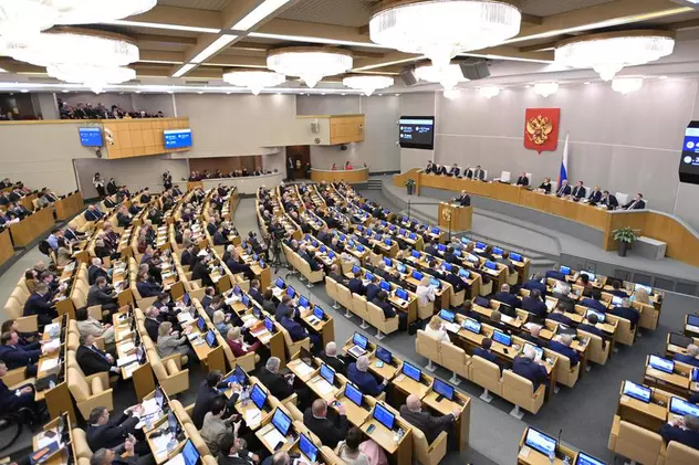Kremlinul vrea să interzică presa străină în Rusia. Duma de Stat a aprobat un proiect de lege