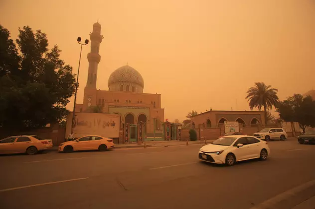 O furtună puternică de praf a lovit Bagdadul pe 1 mai | Foto: EPA