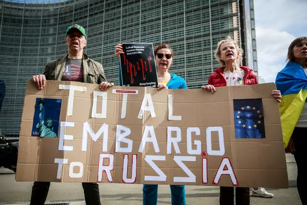 UE îndeamnă Ungaria să adere la embargoul asupra petrolului rusesc. Lituania acuză blocul că este „ținut ostatic” de Budapesta