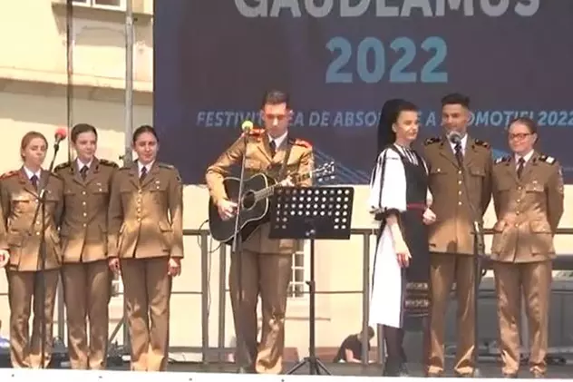 G4 Media: Festivitate a studenților militari, cu muzică pe versurile poetului legionar Radu Gyr. MApN a pus filmarea pe contul oficial