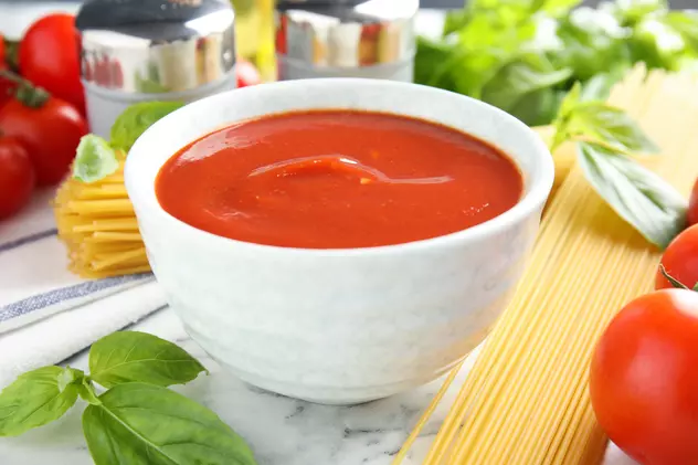 Cum îți faci ketchup acasă