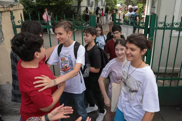 Toni Greblă, prefectul Capitalei: Masca nu va fi obligatorie în școli
