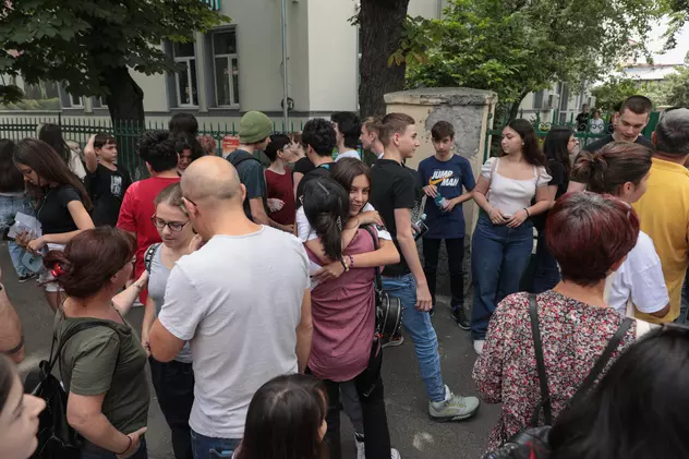 Profesor de română care predă copiilor de la țară: „Evaluarea Națională lovește din nou. Să râdem de subiecte, să nu râdem de copii”