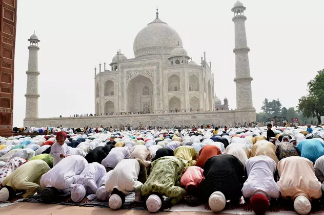 India se confruntă cu critici dure venite din lumea musulmană, în urma unor comentarii ofensatoare despre Profetul Mahomed