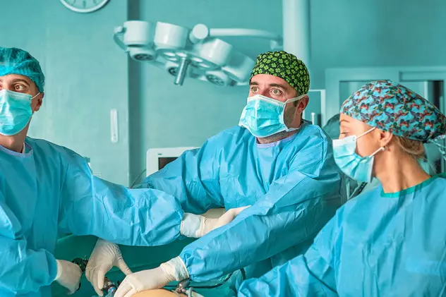 POVEȘTI CARE VINDECĂ. Un bărbat din Arad s-a internat pentru prima dată în spital la 52 de ani, pentru o hernie hiatală: „Operația te face cum ai fi nou, ca la început!”