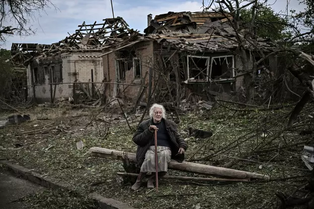 „De ce m-a pedepsit Dumnezeu să mă nasc aici?”. Cum arată viața în Donbas, prima linie a frontului din Ucraina