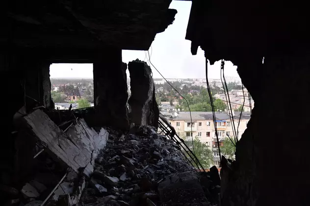 Război în Ucraina, ziua 113 | Atacurile rușilor, concentrate pe orașele Severodonețk și Bahmut