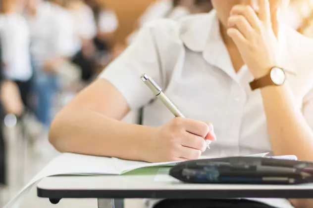 Rezultate Evaluare Națională Dolj 2022- Elevii de clasa a VIII-a au dat saptamana trecuta examenele de la Evaluarea Nationala 2022