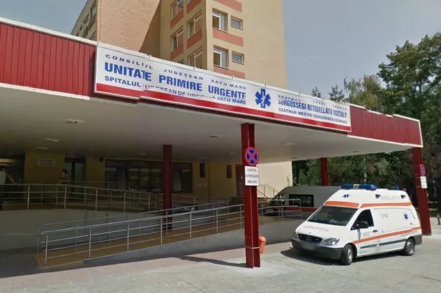 Un copil de 10 ani din Satu Mare a ajuns la spital, după ce s-a tăiat cu flexul la mână. Medicii au sesizat poliția