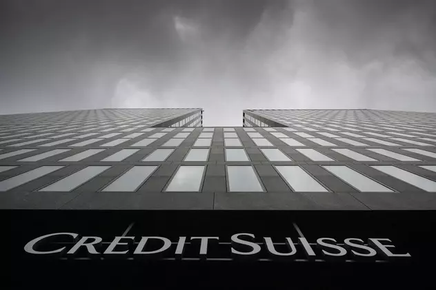 Credit Suisse, găsită vinovată pentru spălare de bani, în primul proces intentat împotriva unei bănci mari din Elveția