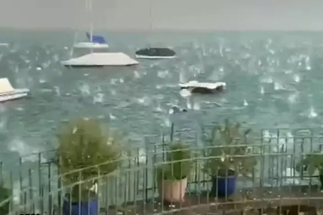 Filmarea virală a furtunii cu grindină care a lovit câteva zeci de minute un lac din Elveția