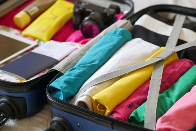 Ce nu trebuie să îți lipsească din bagaj atunci când pleci în vacanță?