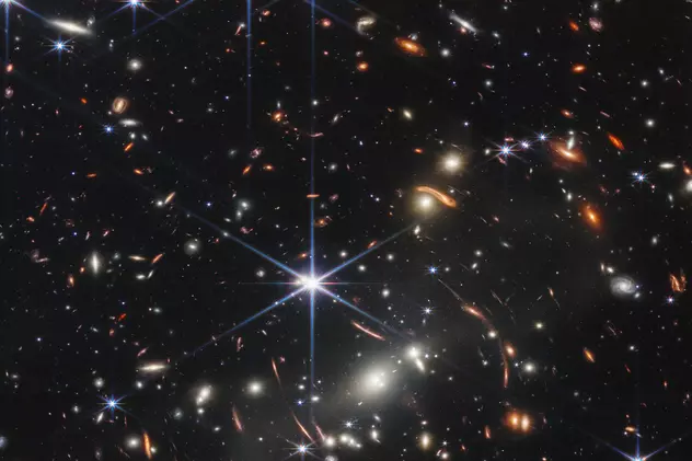 Cele mai clare și îndepărtate imagini ale Universului, realizate de telescopul Webb și date publicității de NASA