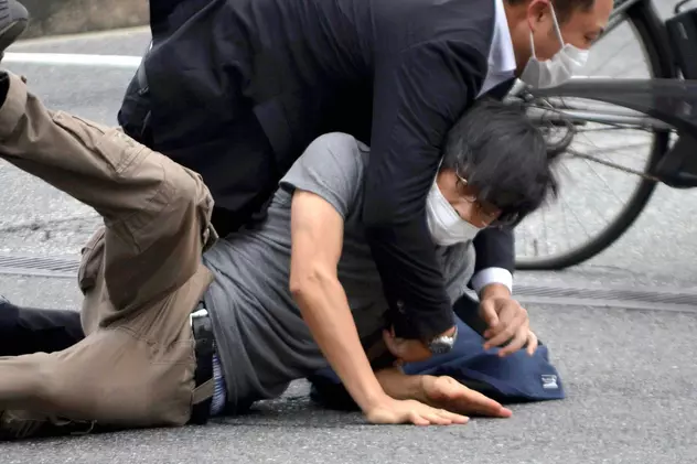 Cine este bărbatul care l-a împușcat pe fostul premier japonez. Ce le-a spus polițiștilor după ce a fost reținut