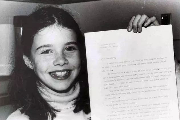 „De ce vreți să cuceriți lumea?” Scrisoarea trimisă de Samantha Smith, o fetiță din SUA, liderului Uniunii Sovietice, acum 40 de ani. Răspunsul conducătorului
