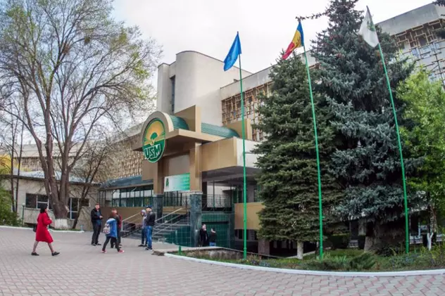 Patru universități din Republica Moldova vor fi comasate și studenții, transferați. „Mai mulți bani pentru educație și cercetare, dar nu pentru administrare”