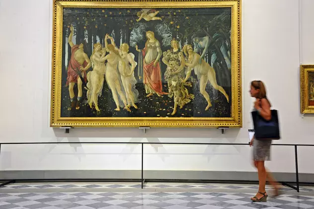 Activiștii de mediu din Italia și-au lipit mâinile de pictura „Primavera” a lui Botticelli