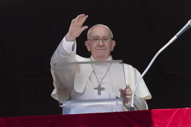 Papa Francisc: Sunt aproape de poporul Ucrainei, care se află sub o ploaie de rachete în fiecare zi