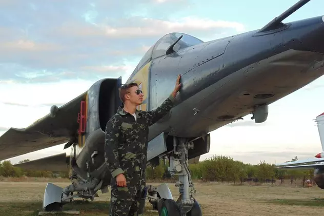 Unul dintre cei mai buni piloți militari din Ucraina, ucis de ruși la câteva zile după ce fusese decorat de președintele Zelenski