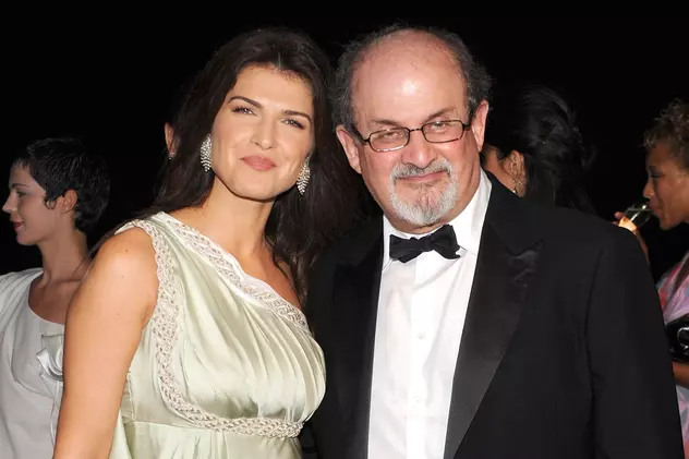 INTERVIU cu Monica Bîrlădeanu despre Salman Rushdie. Amintiri de la o petrecere românească în L.A.: „A fost atât de bucuros să vorbească despre fotbal și să asculte rețeta de sarmale”