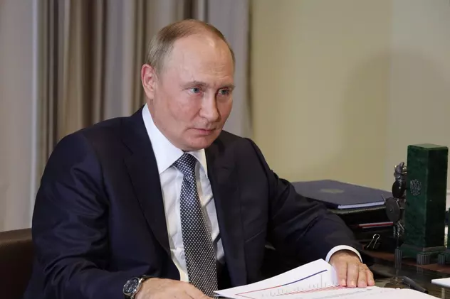 Putin i-a spus lui Macron că acceptă o inspecție internațională la centrala de la Zaporojie, unde e riscul „unei catastrofe”