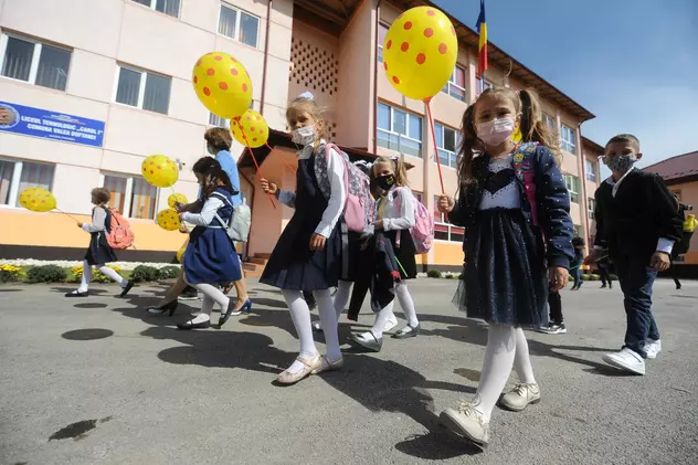 Aproape 20% din școlile din România funcționează fără autorizație de securitate la incendiu, anunță Lucian Bode
