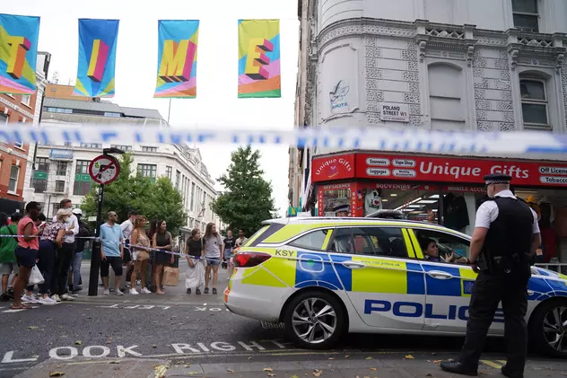 Un bărbat a fost înjunghiat mortal în centrul Londrei