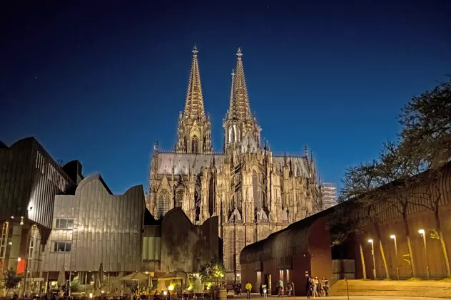 Catedrala din Köln nu va mai fi iluminată pe parcursul nopţii. Măsura, luată pe fondul crizei de pe piața energiei