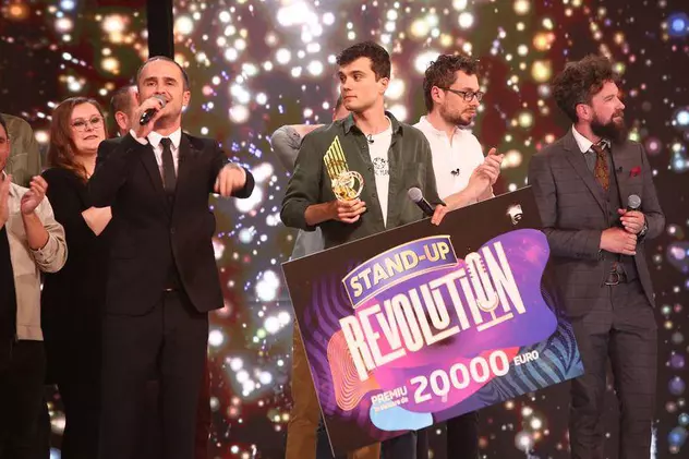 Sergiu Mirică a câștigat „Stand-Up Revolution” 2022 și premiul în valoare de 20.000 de euro: „Mă bucur că ați apreciat ceea ce am făcut”
