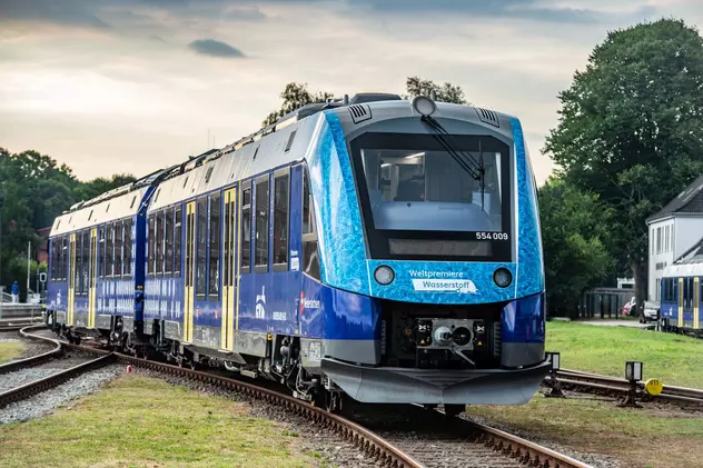 Germania are prima linie feroviară din lume folosită exclusiv de trenuri alimentate cu hidrogen