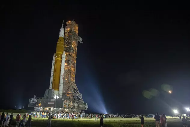 O nouă amânare pentru lansarea rachetei NASA care deschide misiunea istorică de a duce din nou oameni pe Lună