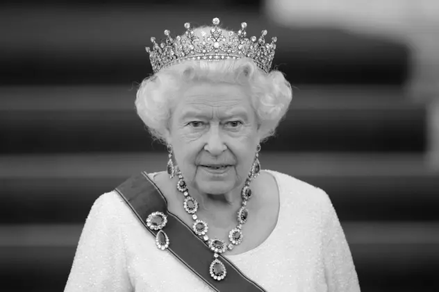 Momentul care va intra în istorie: cum a anunțat BBC moartea reginei Elisabeta a Angliei