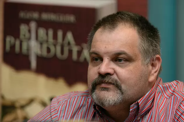 Autorul celor mai vândute cărți în limba română, propus ca director adjunct la ICR Veneția